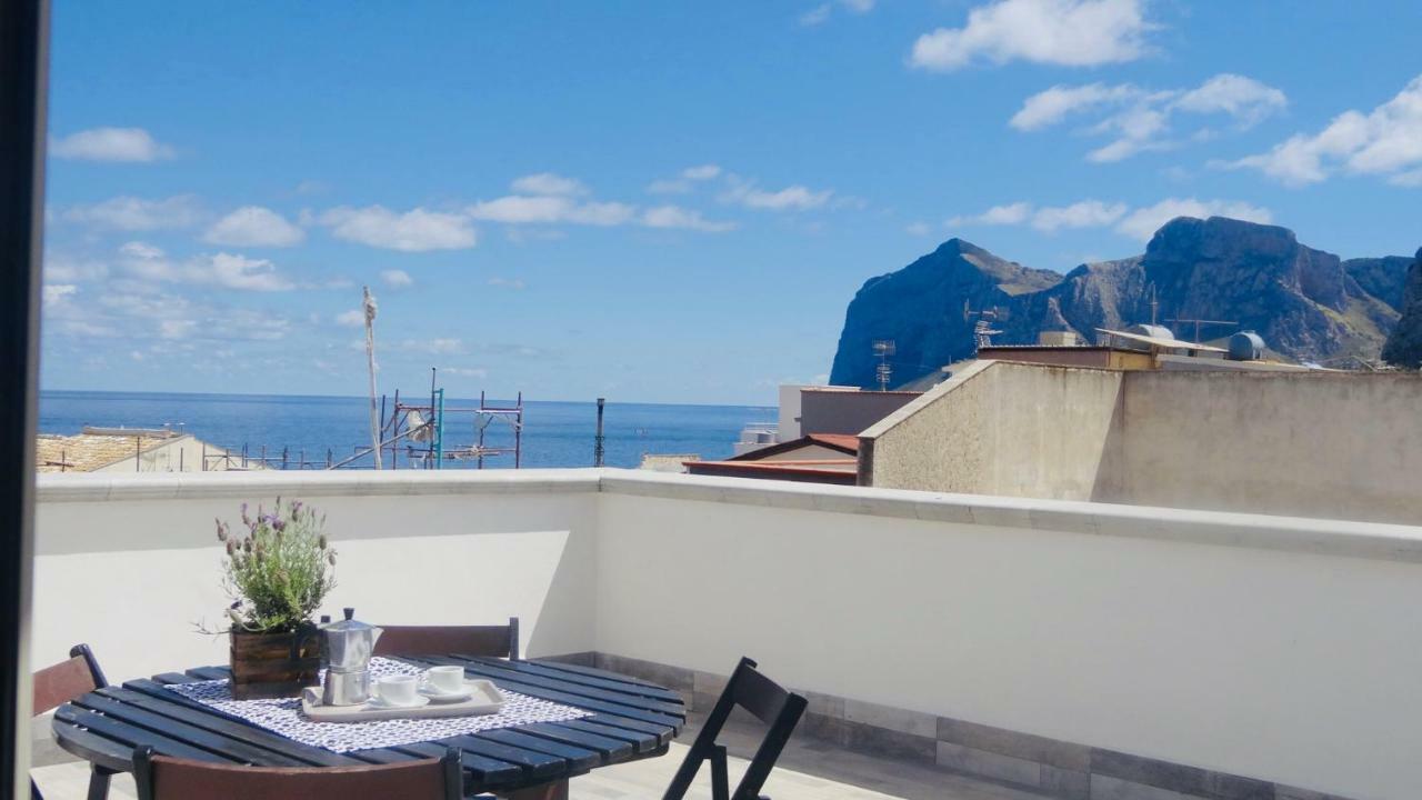 Home Holiday Sicily อิโซลา เดลเล เฟมมิเน ภายนอก รูปภาพ