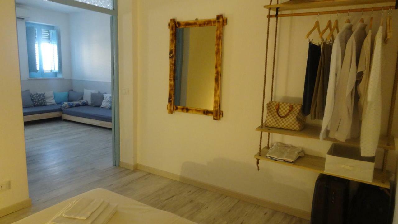 Home Holiday Sicily อิโซลา เดลเล เฟมมิเน ภายนอก รูปภาพ